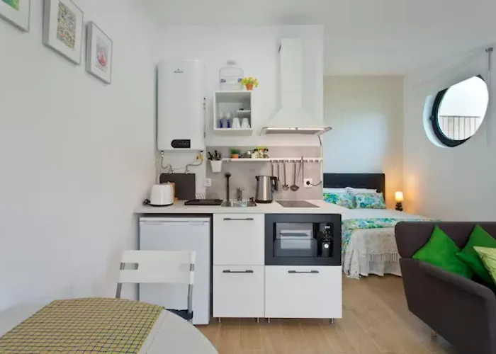 Urban Cabin